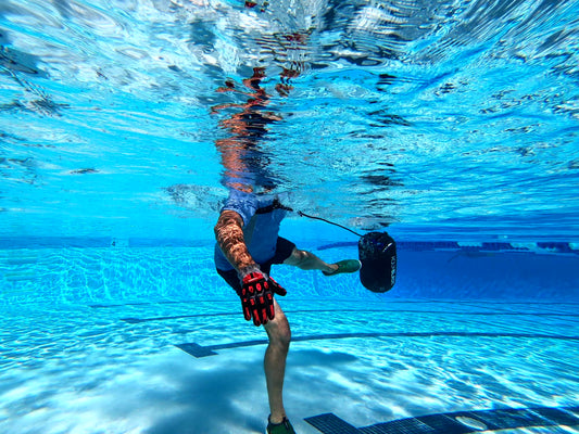 AquaBLAST pool fitness bag and help athetes overcome exercise fatigue