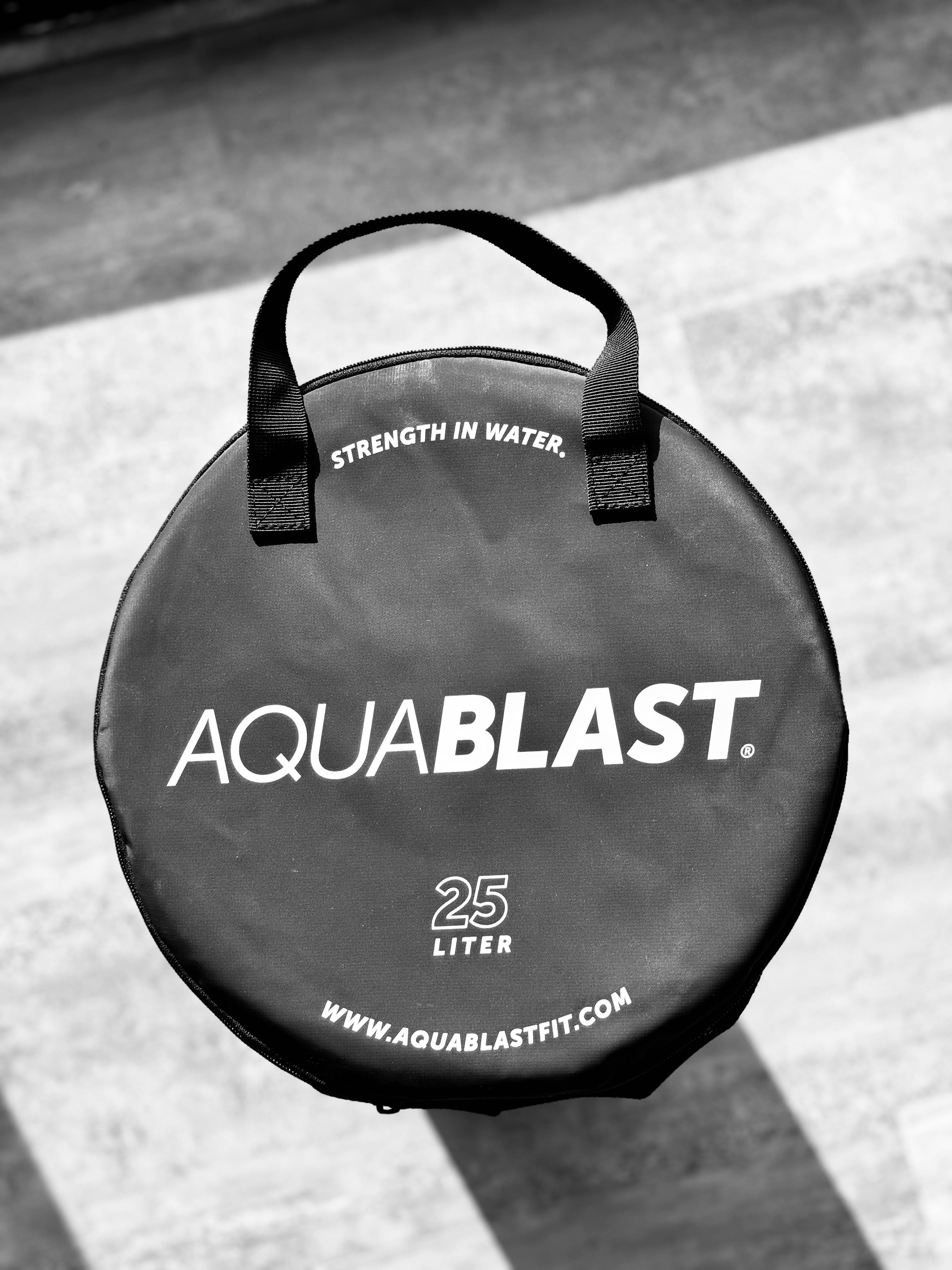 AquaBLAST 25 Liter pool fitness and punching bag for low impact aqua aerobics 