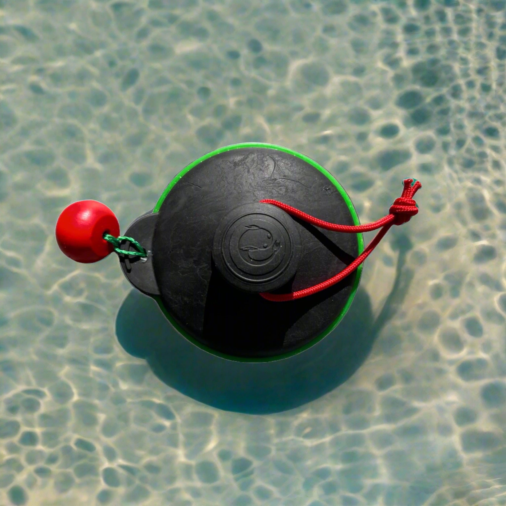 ClingFish Effect Suction Cup with the ClingTech Bionics logo on top