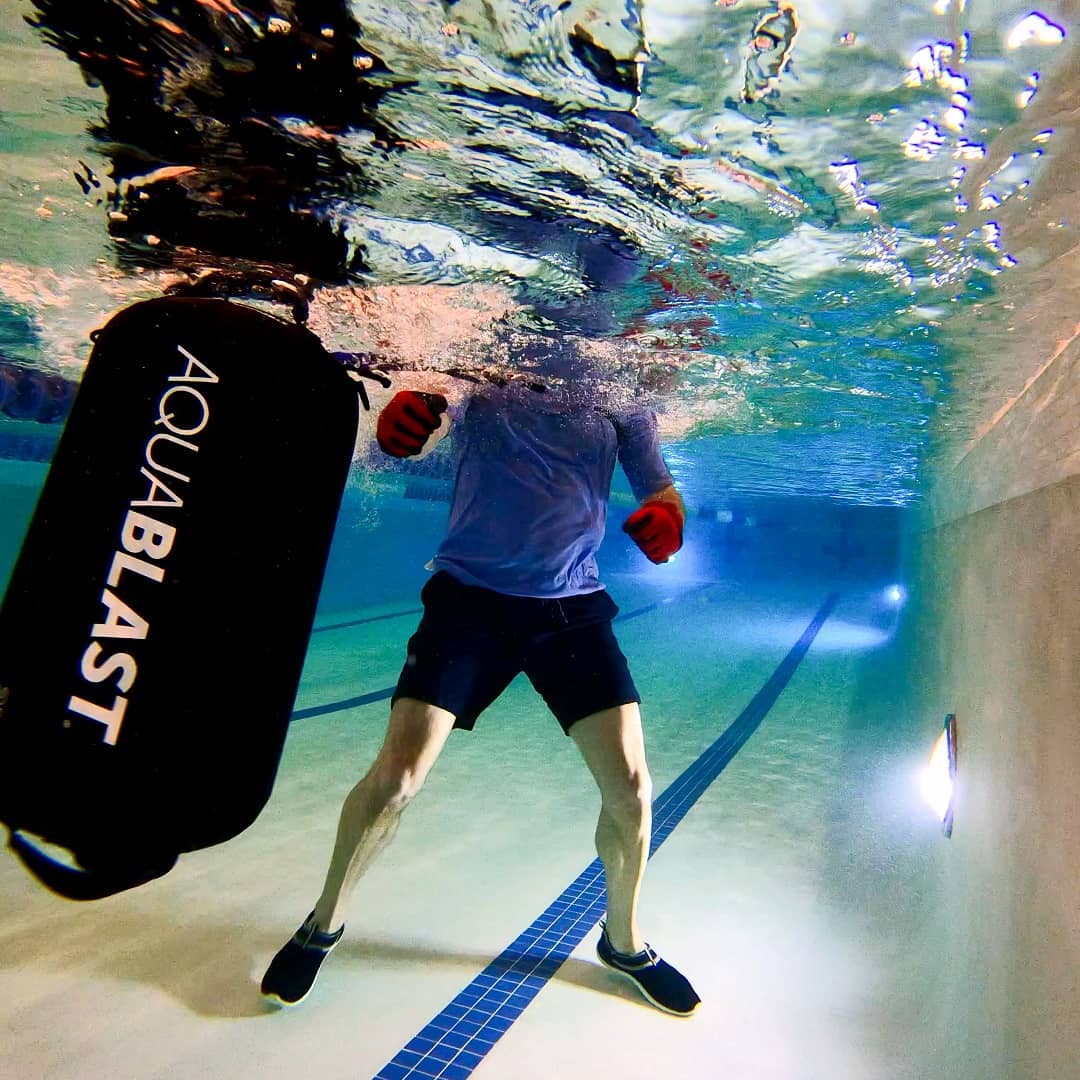 AquaBLAST 20 - Liter V2 - Pool Fitness and Punching Bag - AquaBlastFit